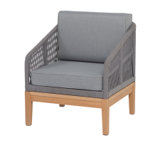 Кресло плетеное для уличных кафе и ресторанов